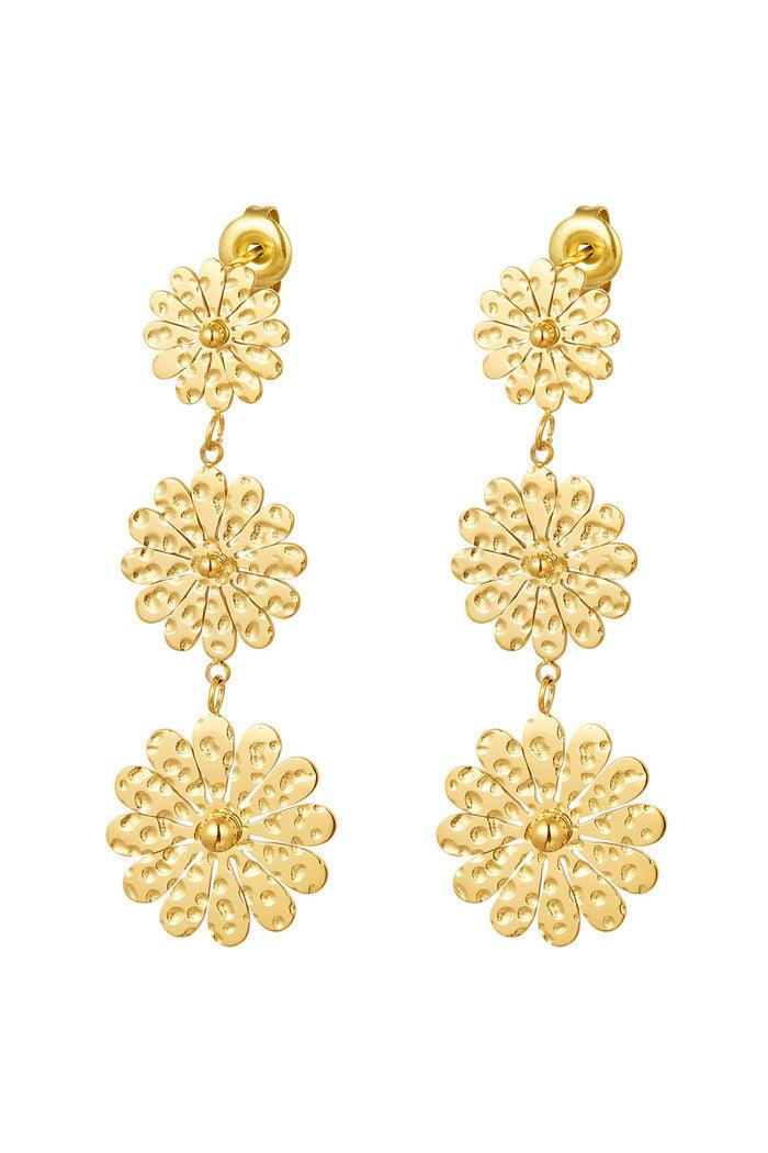 Elegant Bloom Design Earrings