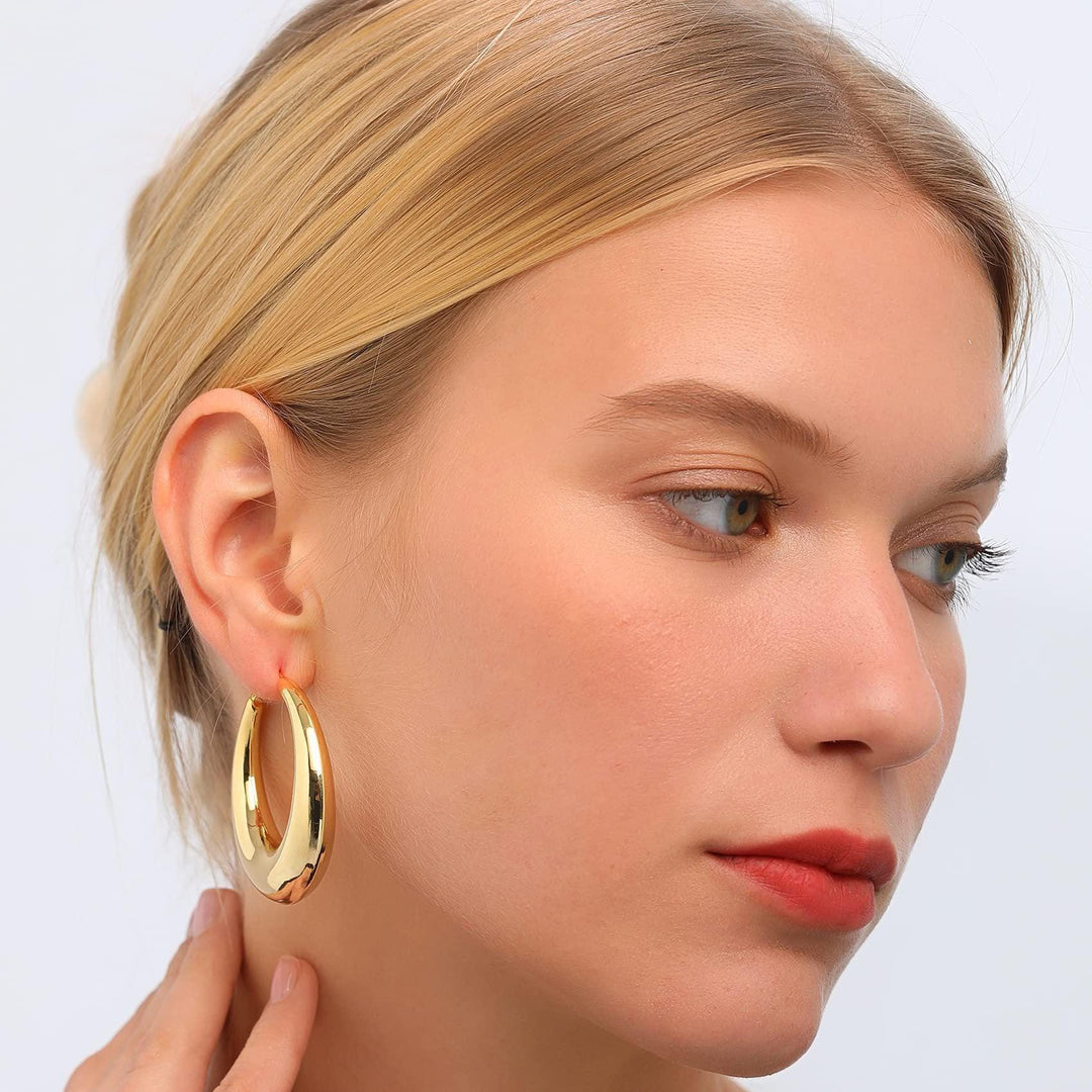 Hopeiset Elegance Hoop -korvakorut